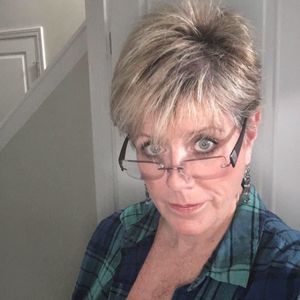 Meet your Posher, Casey